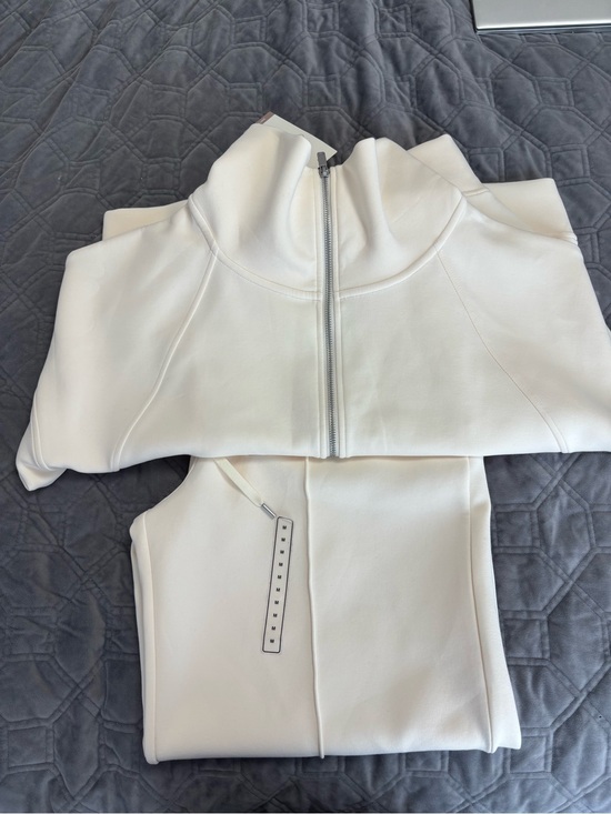 Calia Other - Calia Light Cream Zip-Front Sweatshirt and Pants Set